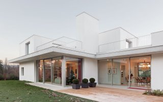 Une maison à l’architecture volumétrique - Batiweb